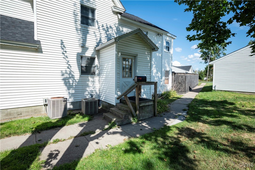 624 Black River Boulevard North Rome, NY 13440 - Photo 22 of 50 Side Apartment Entrance