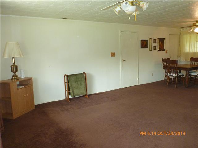 3426 Briggs Road Columbus, OH 43204 - Photo 4 of 25 Gallery Image 4