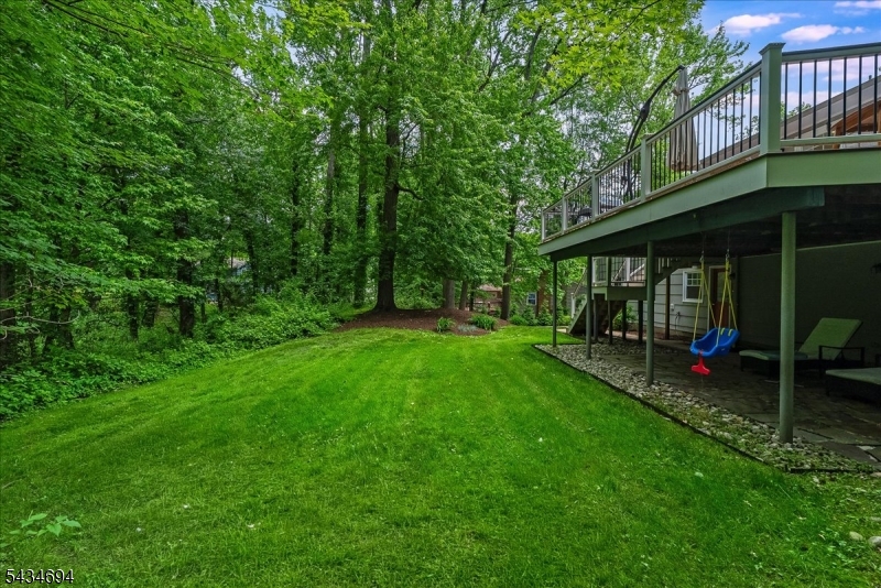 5 Persimmon Way Springfield, NJ 07081 - Photo 22 of 23