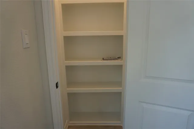 $1,450 | 9763 Black Gum, Willis, TX 77318