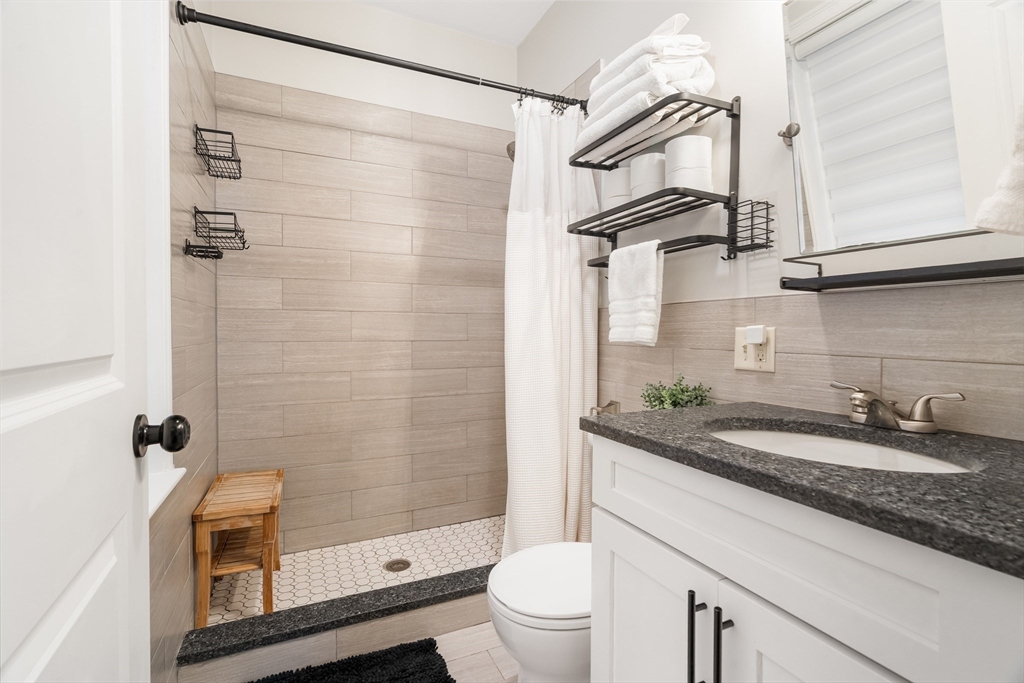 115 Pleasant Street, Unit 2 Boston, MA 02125 - Photo 10 of 15