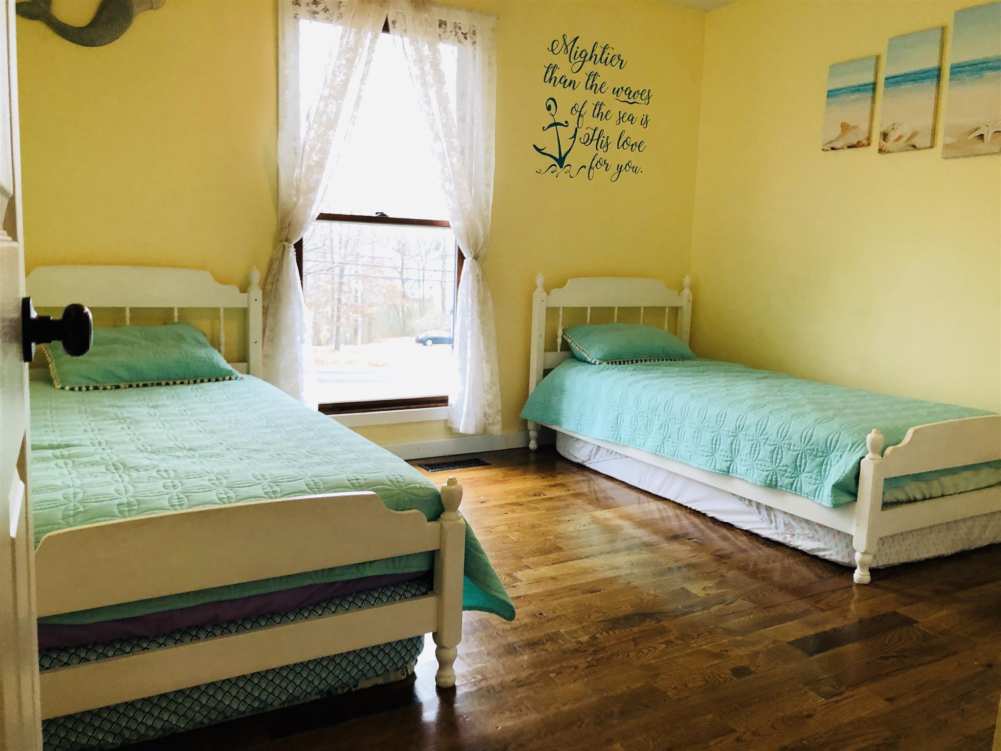1087 White Bluff Road White Bluff, TN 37187 - Photo 20 of 30 Notice the beautiful hardwood floors throughout