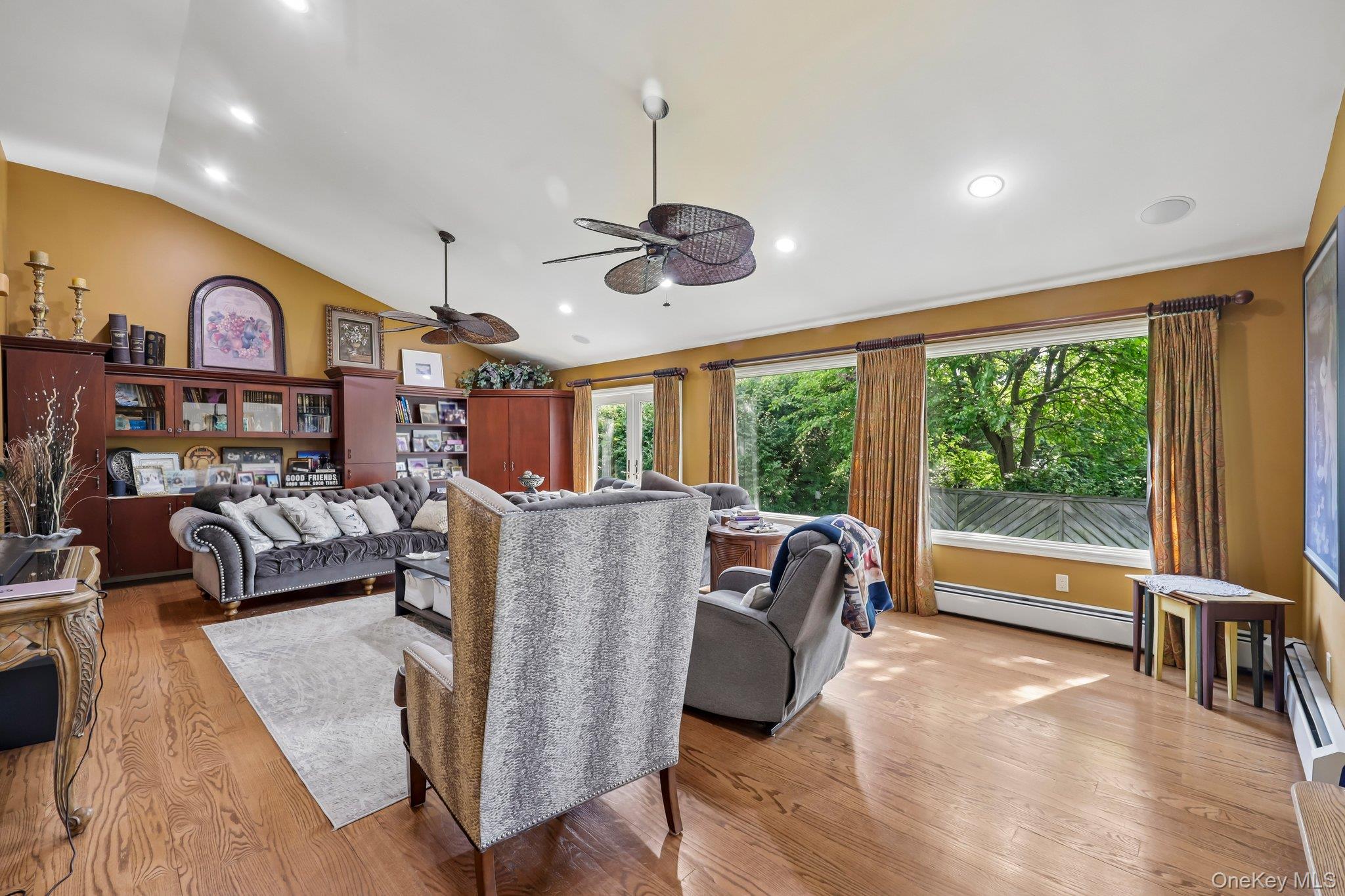 1304 Harbor Road Hewlett Harbor, NY 11557 - Photo 8 of 42