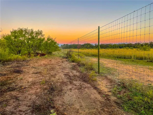 $1,290,000 | 272 Rd Rochelle Tx 76872 Road, Rochelle, TX 76872