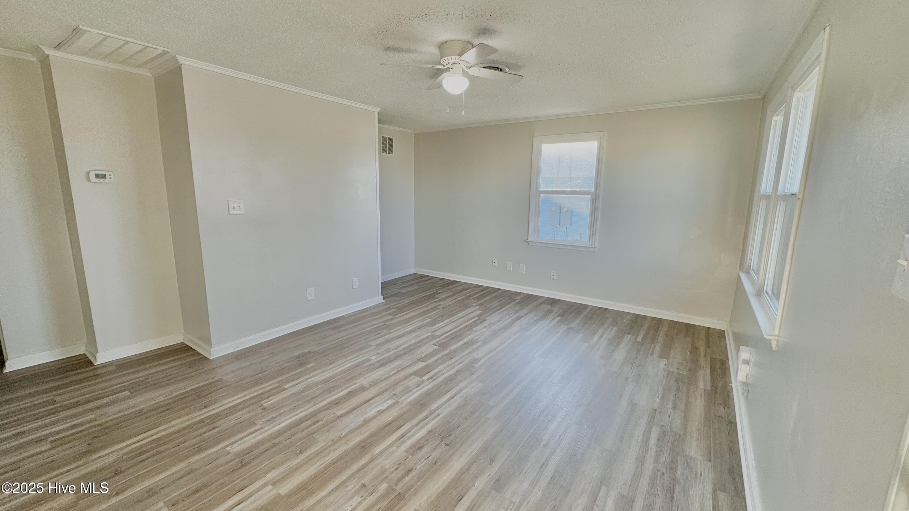 312 Starling Street Jacksonville, NC 28540 - Photo 3 of 10 IMG_3481