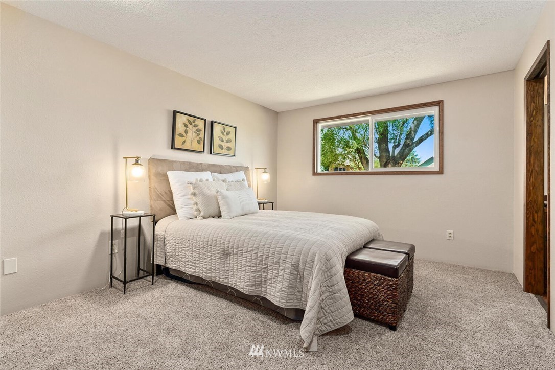 31748 West Rutherford Street Carnation, WA 98014 - Photo 11 of 24 Gallery Image 11