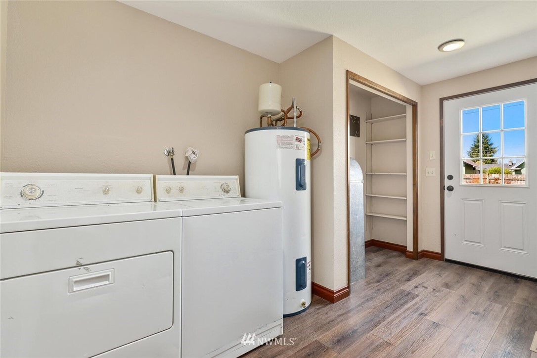 31748 West Rutherford Street Carnation, WA 98014 - Photo 16 of 24 Gallery Image 16