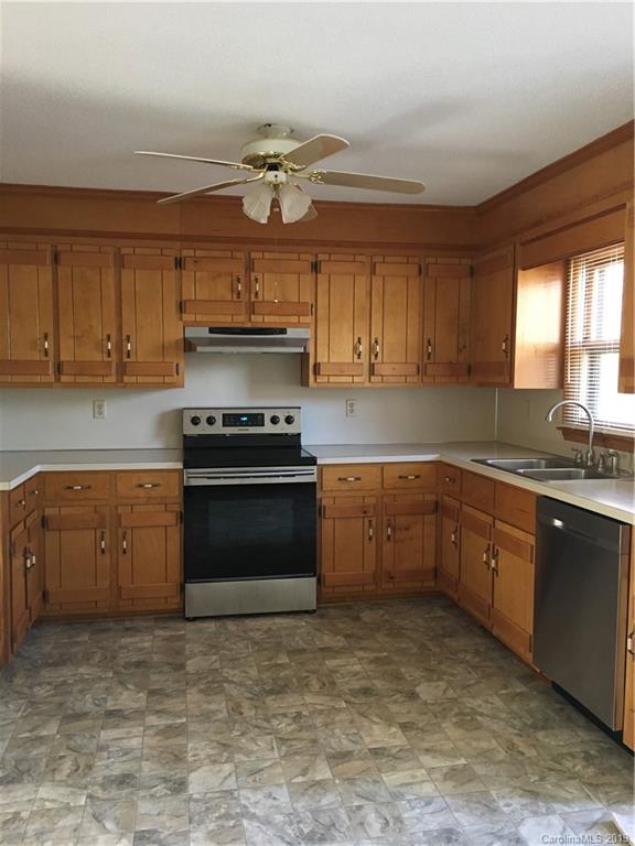 1981 Pinevalley Road, Unit 7 Rock Hill, SC 29732 - Photo 6 of 10 Gallery Image 6