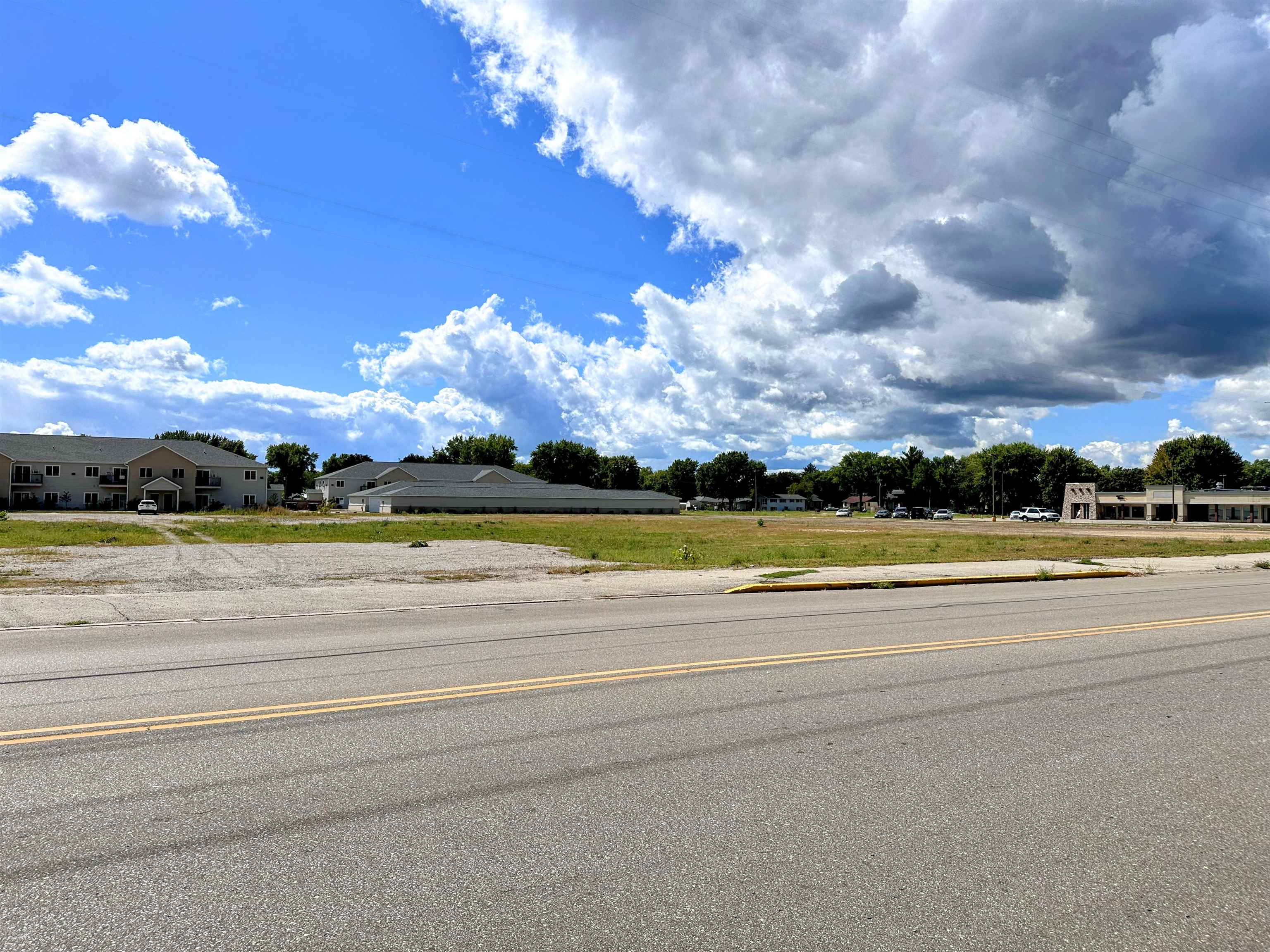 700 East Blackhawk Avenue Prairie du Chien, WI 53821 - Photo 14 of 21