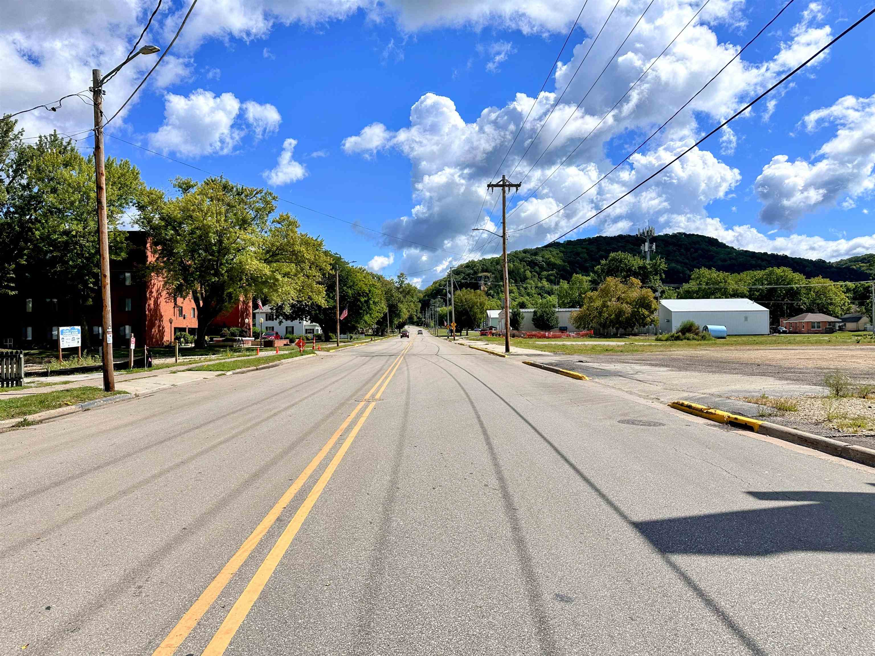 700 East Blackhawk Avenue Prairie du Chien, WI 53821 - Photo 8 of 21