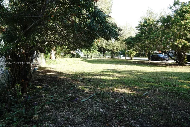 $269,900 | 801 Northwest 80th Street, Miami, FL 33150