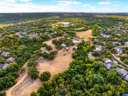 $869,000 | 10606 Beckwood Drive, Austin, TX 78726