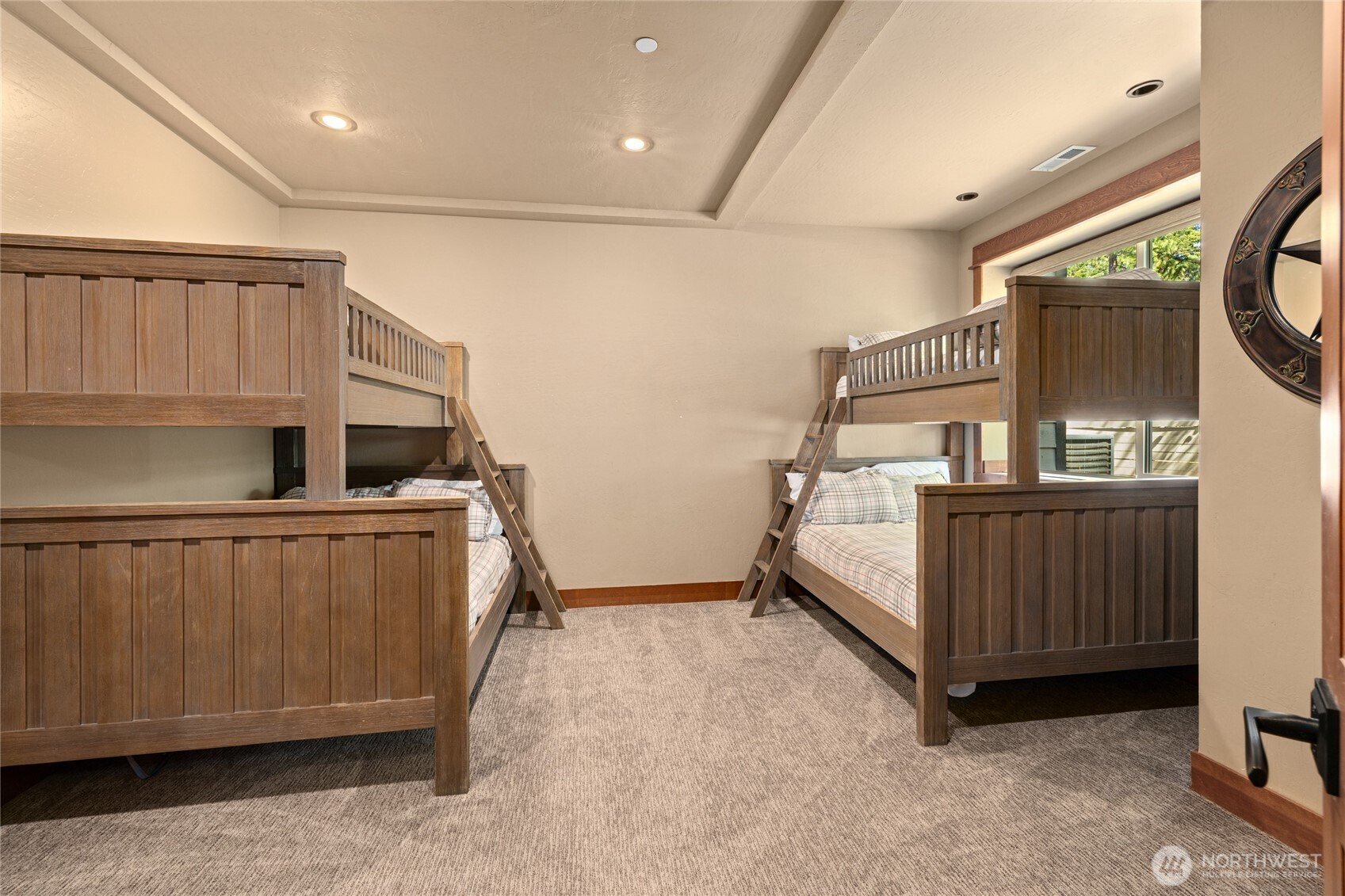 110 Larkspur Loop Cle Elum, WA 98922 - Photo 26 of 40 a bedroom with furniture and a window