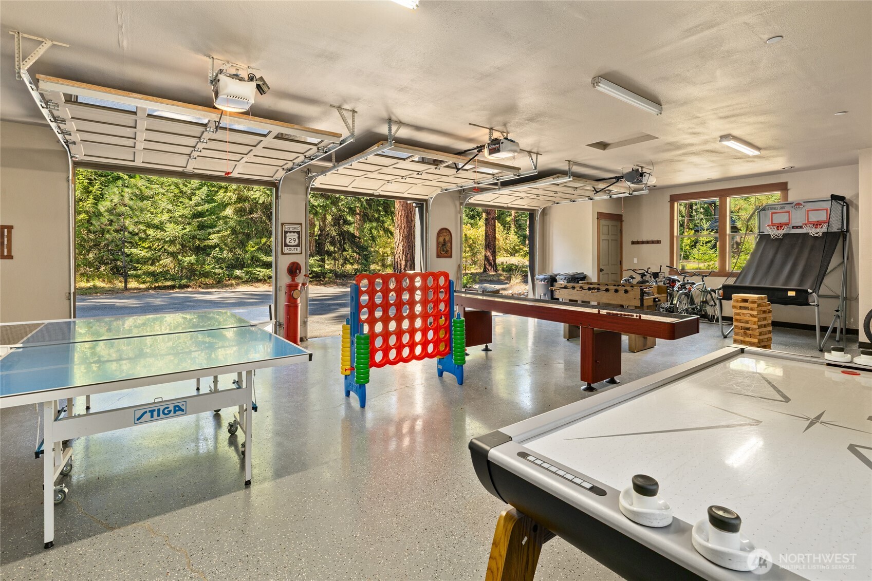 110 Larkspur Loop Cle Elum, WA 98922 - Photo 40 of 40 a kitchen with stainless steel appliances granite countertop a sink and a stove