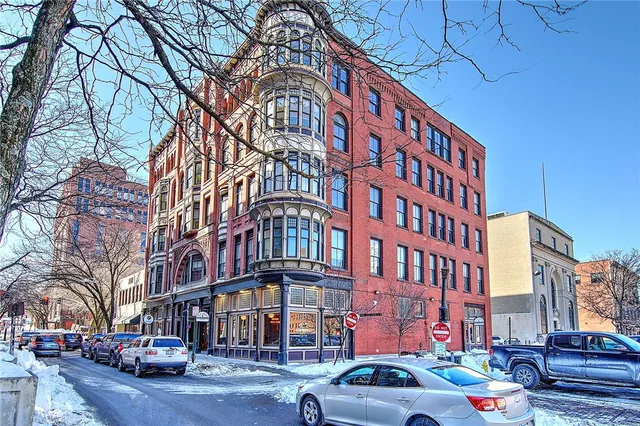 $395,000 | 385 Westminster Street, Unit 3E, Providence, RI 02903