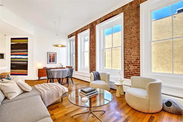 $395,000 | 385 Westminster Street, Unit 3E, Providence, RI 02903