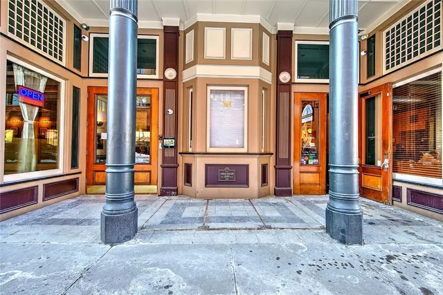 $395,000 | 385 Westminster Street, Unit 3E, Providence, RI 02903