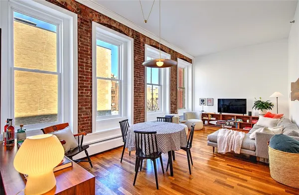$395,000 | 385 Westminster Street, Unit 3E, Providence, RI 02903