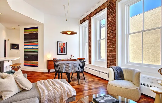 $395,000 | 385 Westminster Street, Unit 3E, Providence, RI 02903