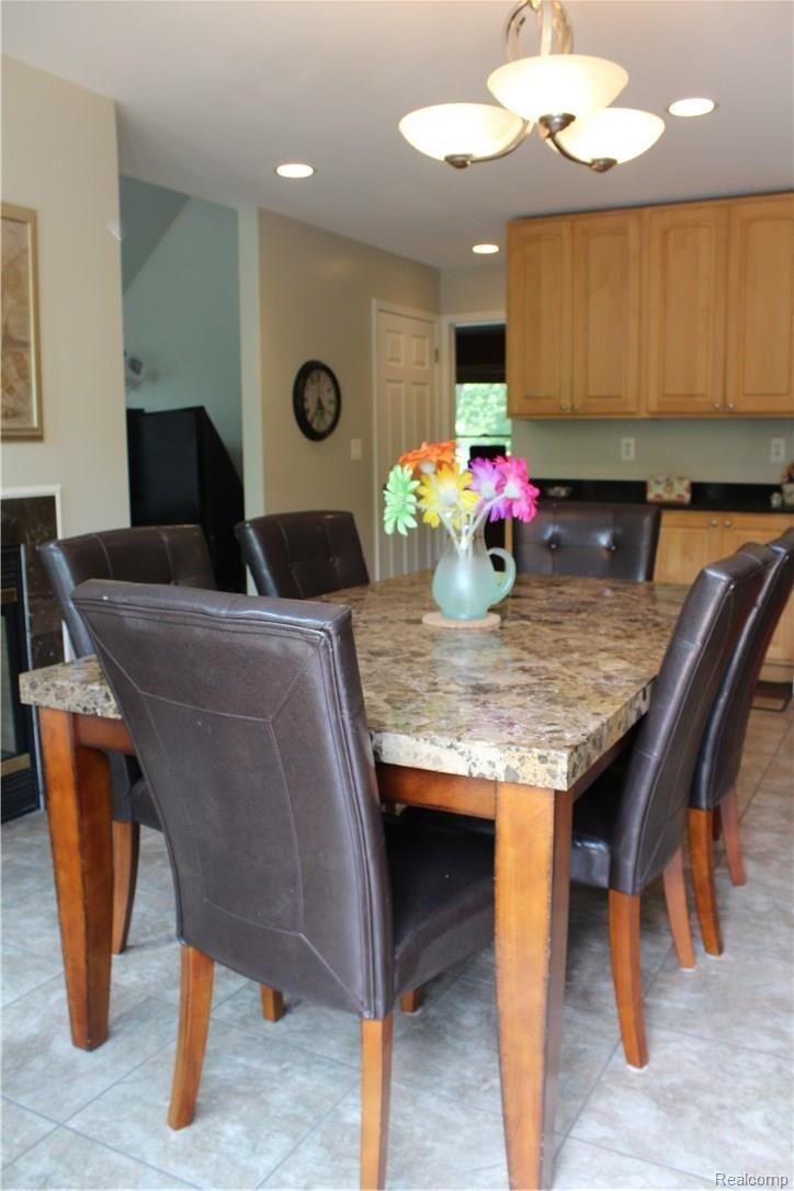 40127 Robbe Road Belleville, MI 48111 - Photo 20 of 44 Robbe House (89).JPG
