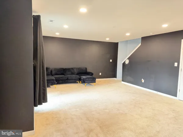 $2,800 | 5914 Krantz Drive, Frederick, MD 21703