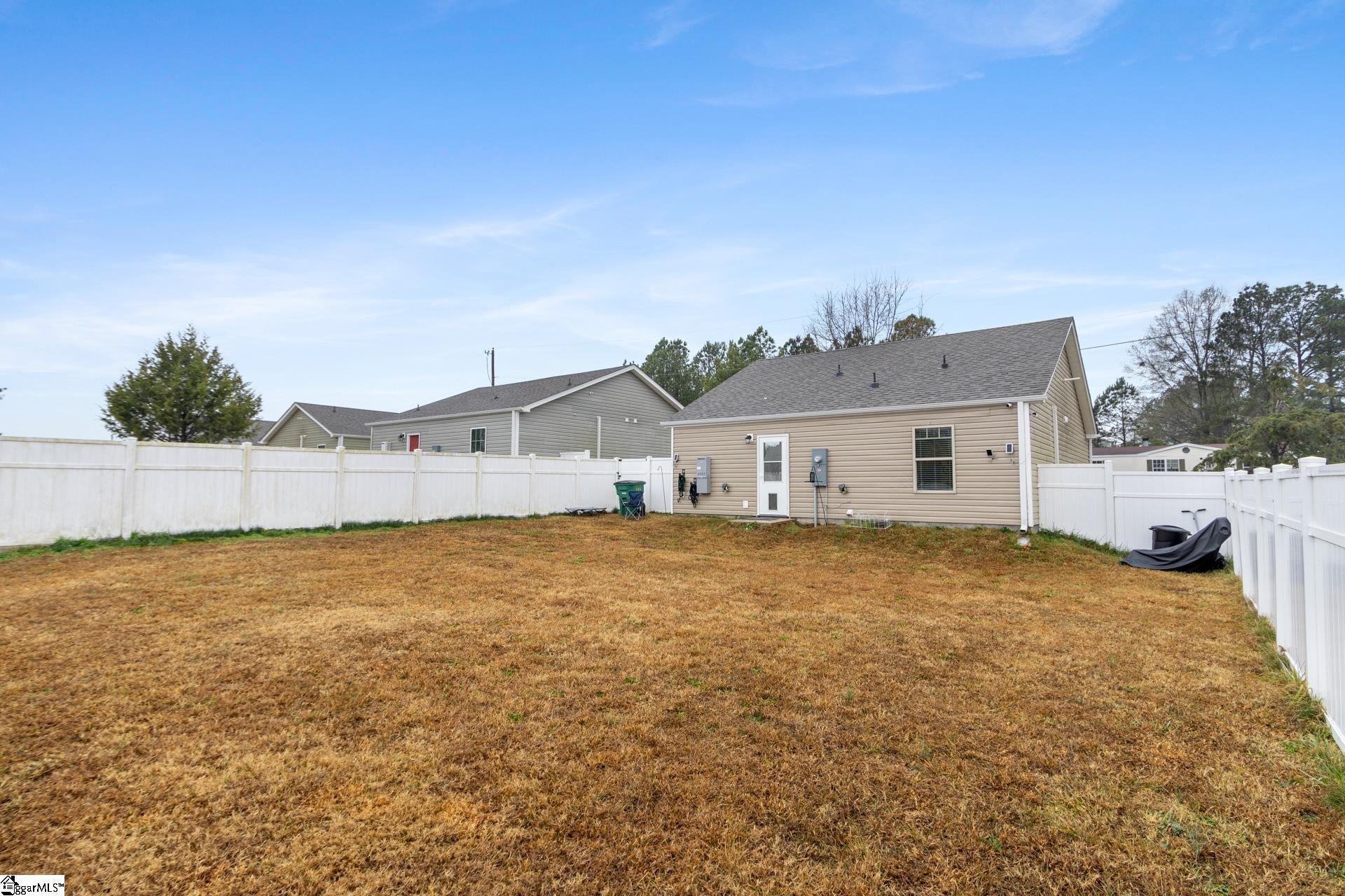 109 Colleton Lane Clinton, SC 29325 - Photo 26 of 30