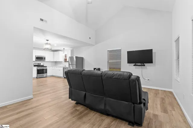 $189,900 | 109 Colleton Lane, Clinton, SC 29325