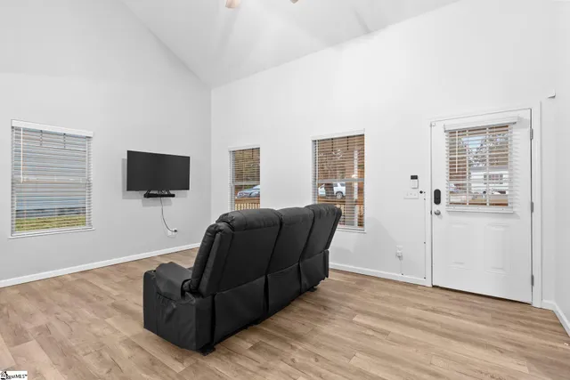 $184,900 | 109 Colleton Lane, Clinton, SC 29325