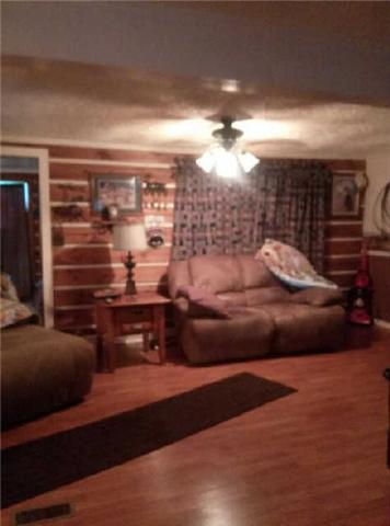 585 Ramsey Road Lebanon, TN 37087 - Photo 8 of 13 a living room with furniture