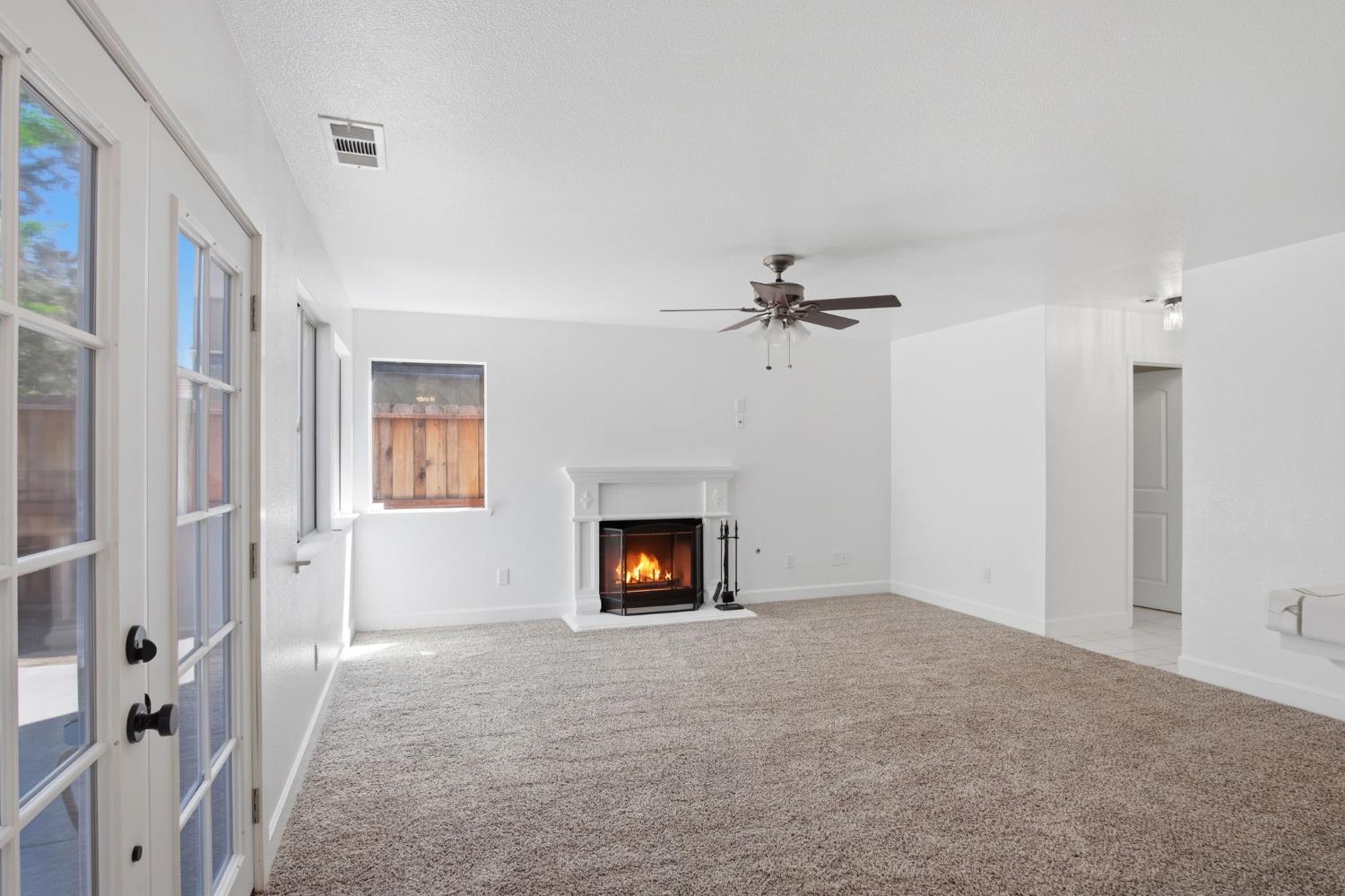 4002 Heartland Way Turlock, CA 95382 - Photo 11 of 31