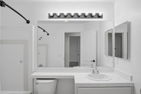 $549,999 | 4002 Heartland Way, Turlock, CA 95382