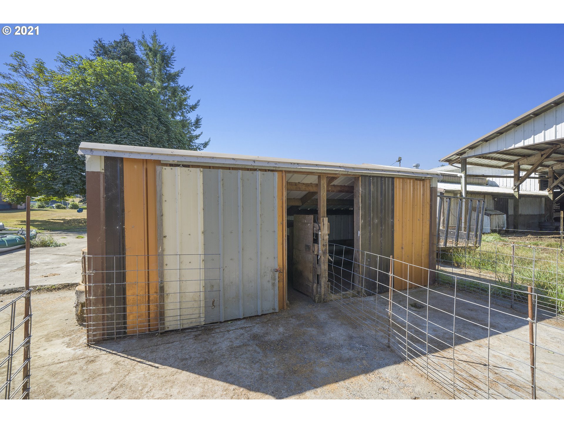 10050 Chance Road Tillamook, OR 97141 - Photo 17 of 31
