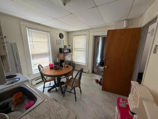 $1,550 | 48 Waverly Place, Unit 2, Melrose, MA 02176