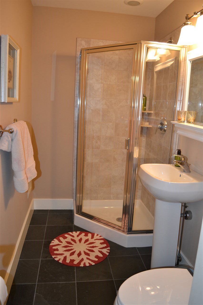 1596 Willard Road Hartford, VT 05059 - Photo 24 of 29 Gallery Image 24