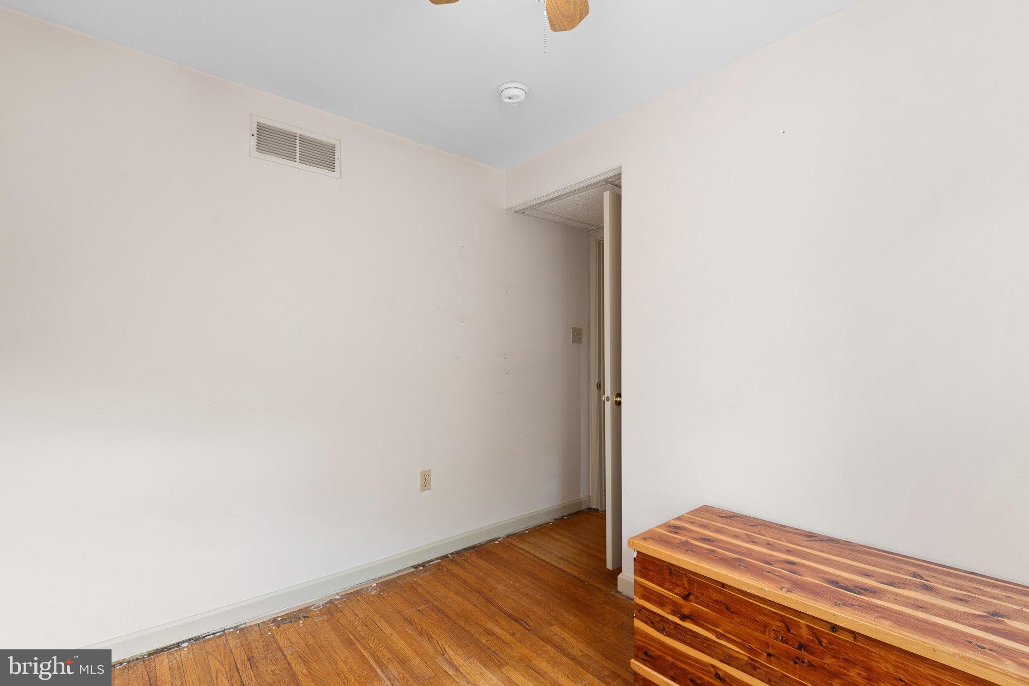 1189 Dermond Road Drexel Hill, PA 19026 - Photo 11 of 20 Ground Level Unit Bedroom 1