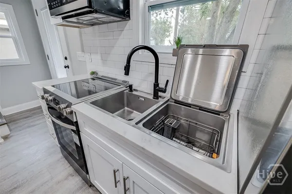 $1,750 | 318 East 45th Street, Unit STUDIO/LOFT, Savannah, GA 31405