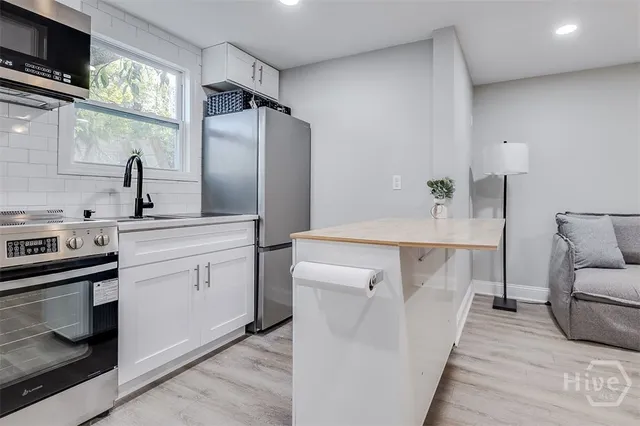 $2,000 | 318 East 45th Street, Unit STUDIO, Savannah, GA 31405