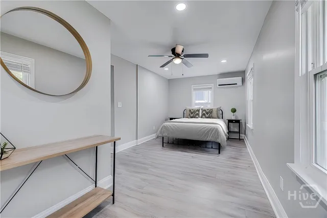 $2,000 | 318 East 45th Street, Unit STUDIO, Savannah, GA 31405