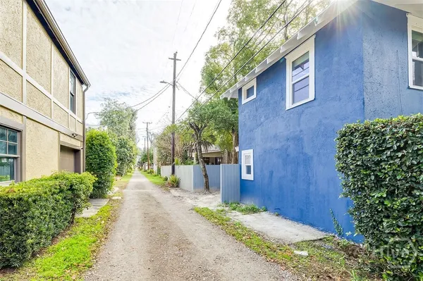 $1,750 | 318 East 45th Street, Unit STUDIO/LOFT, Savannah, GA 31405