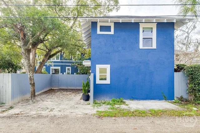 $2,000 | 318 East 45th Street, Unit STUDIO, Savannah, GA 31405