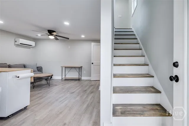 $2,000 | 318 East 45th Street, Unit STUDIO, Savannah, GA 31405