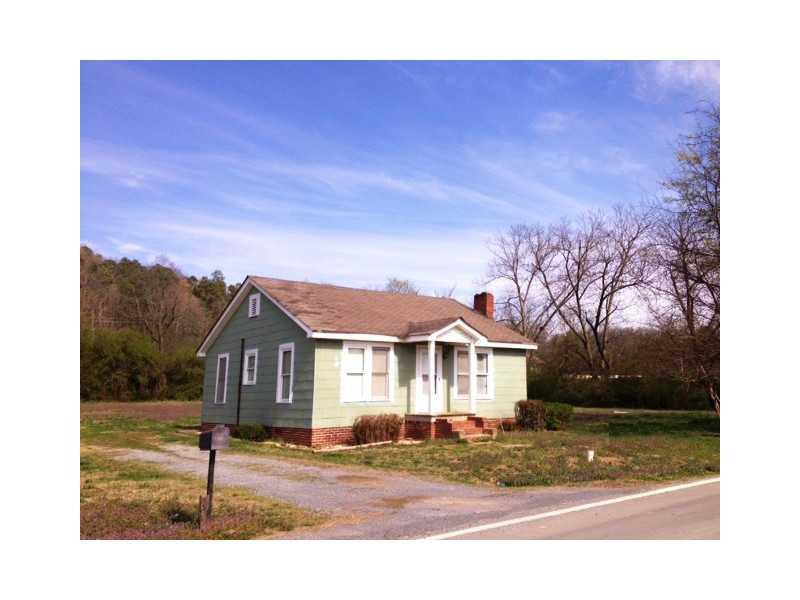 458 Elm Street Calhoun, GA 30701 - Photo 1 of 1 Exterior Front.