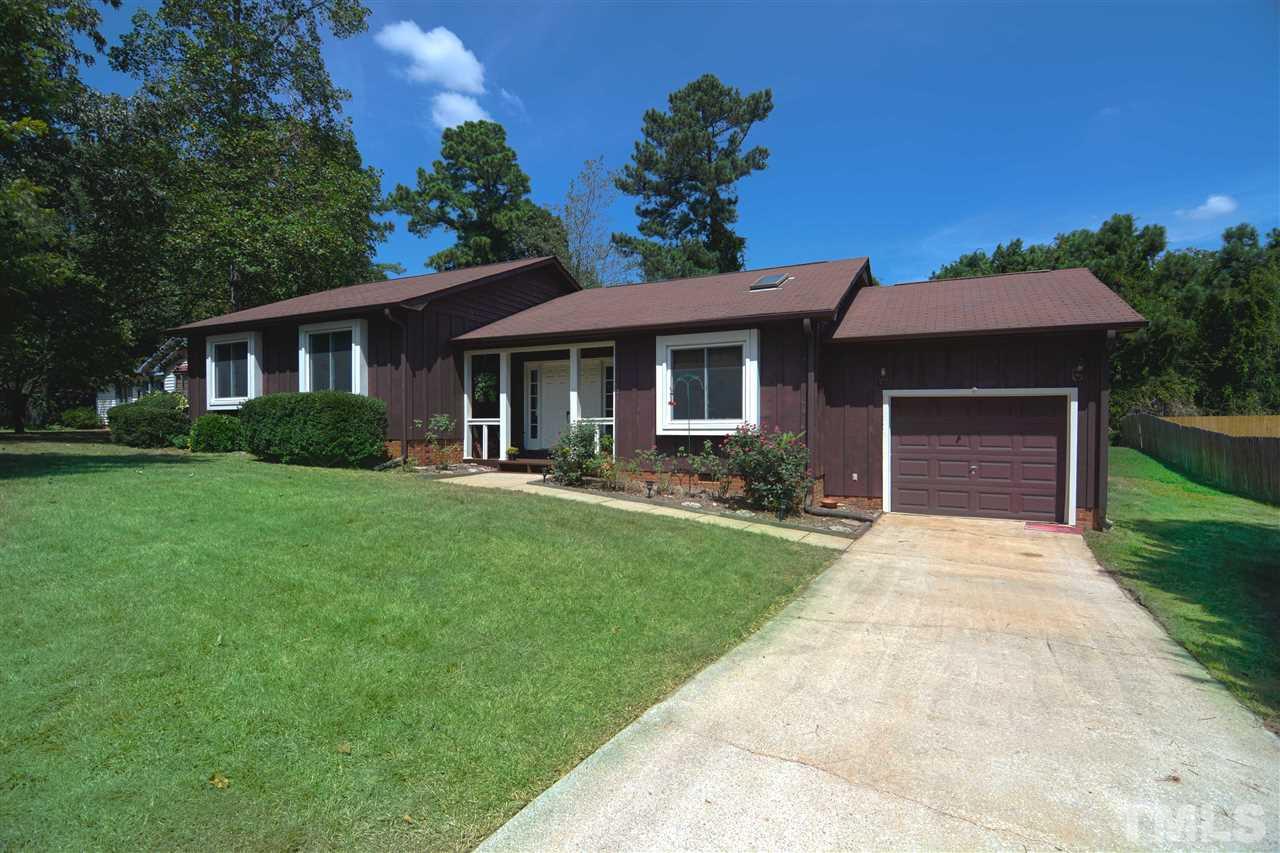 5417 Old Towne Road Raleigh, NC 27612 - Photo 2 of 13