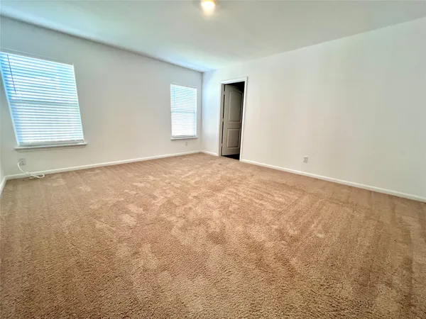 $1,595 | 4130 Trail De Paris New Braunfels Tx 78132, New Braunfels, TX 78132