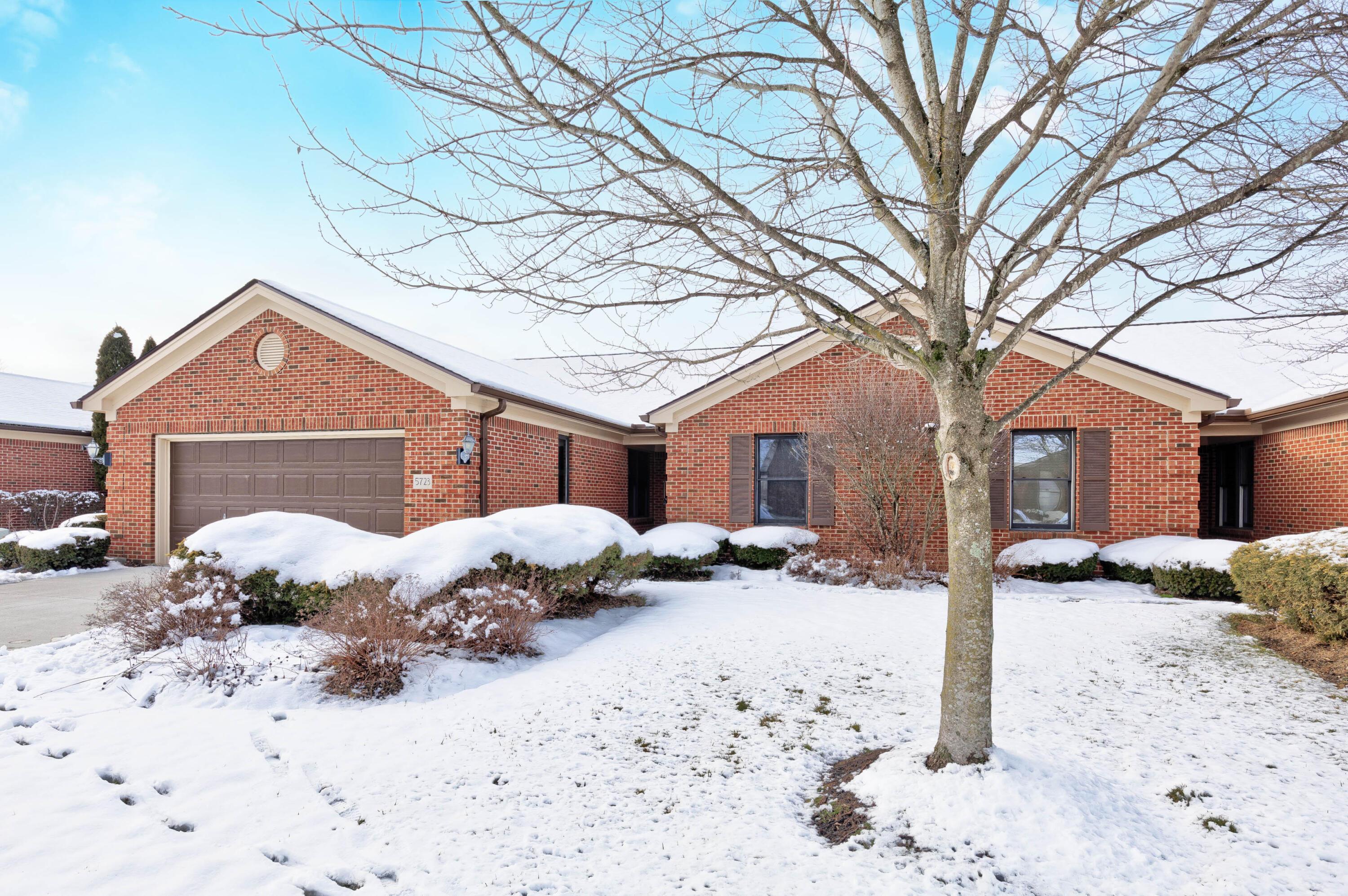 5723 Newgate Road Dublin, OH 43017 - Photo 2 of 39 5723 Newgate Road