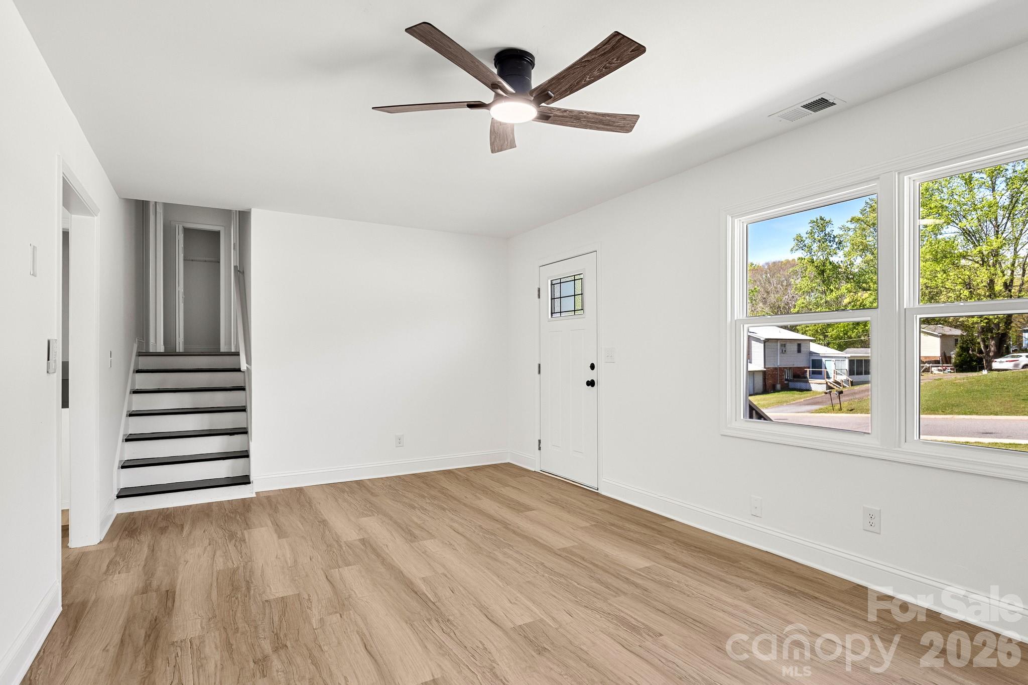 410 York Road Troutman, NC 28166 - Photo 3 of 35