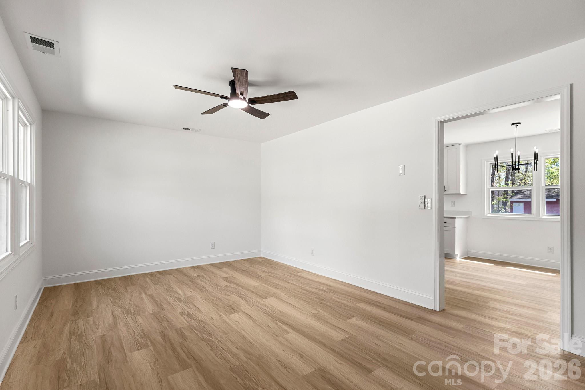 410 York Road Troutman, NC 28166 - Photo 5 of 35