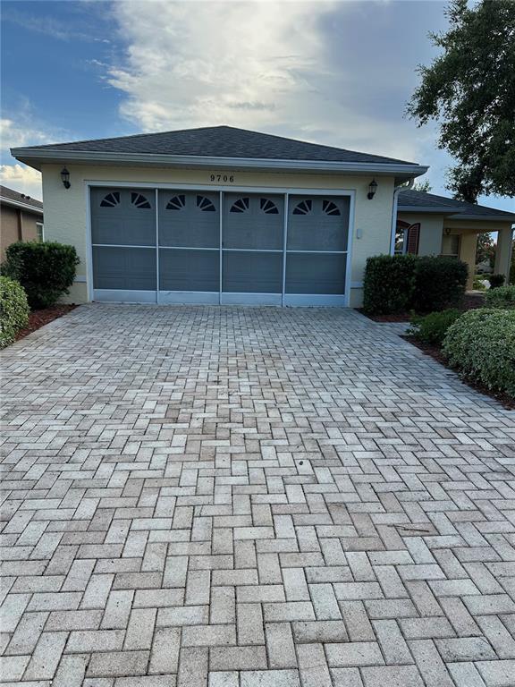 9706 Southwest 92nd Place Road Ocala, FL 34481 - Photo 37 of 82 a front view of a house