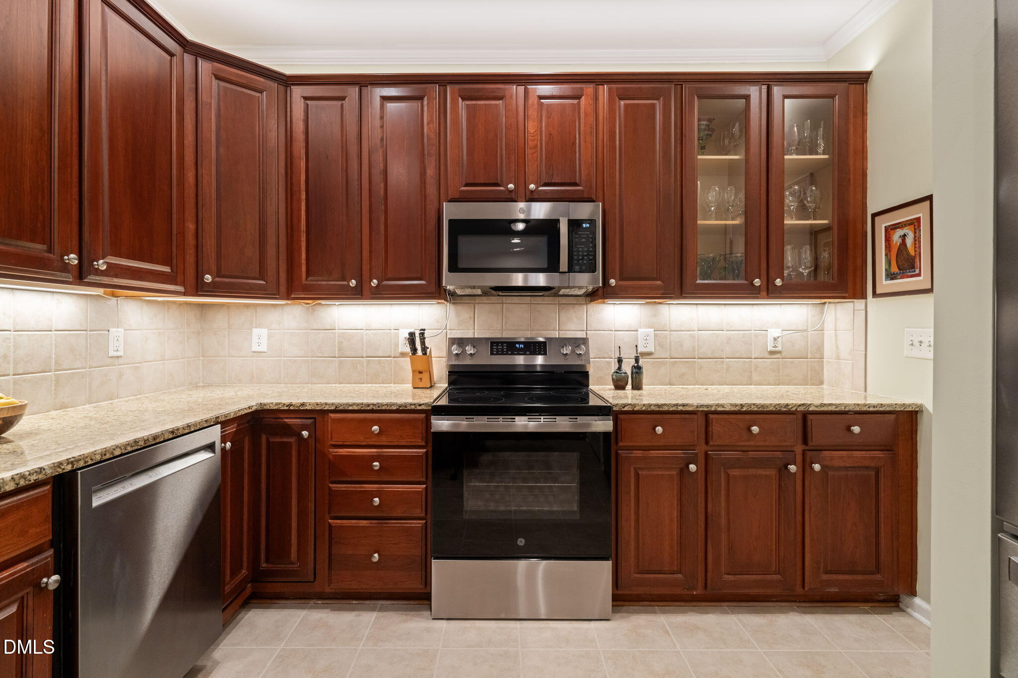 5938 Hourglass Court Raleigh, NC 27612 - Photo 7 of 42 Kitchen