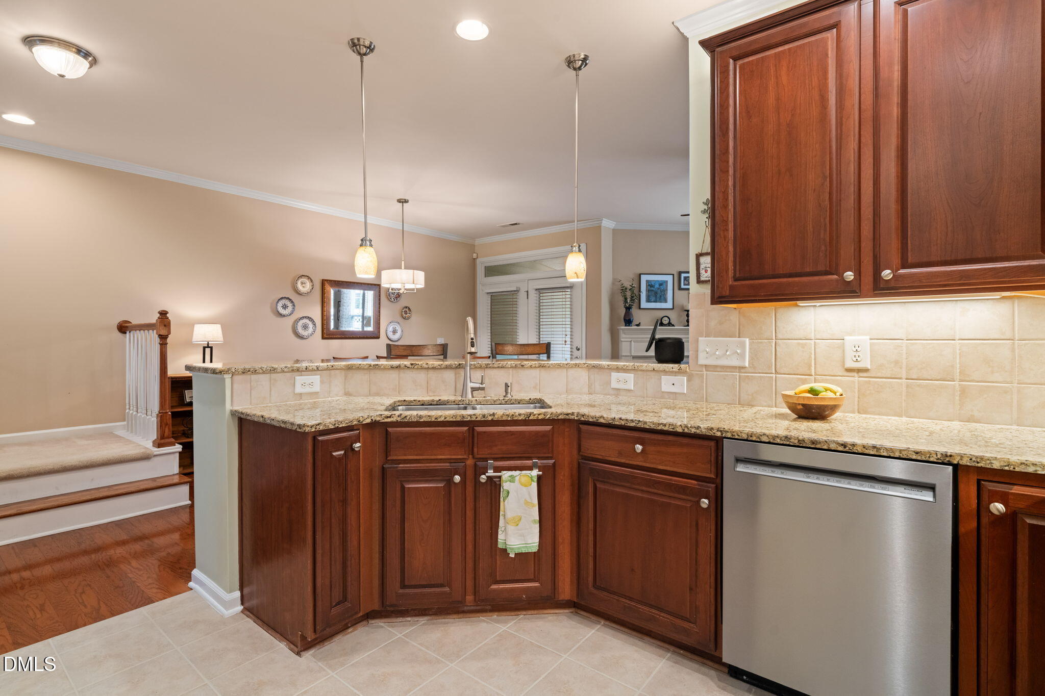5938 Hourglass Court Raleigh, NC 27612 - Photo 8 of 42 Kitchen